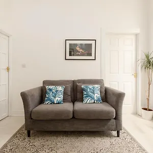 The Tollcross - Modern & Bright 1br Edinburgh